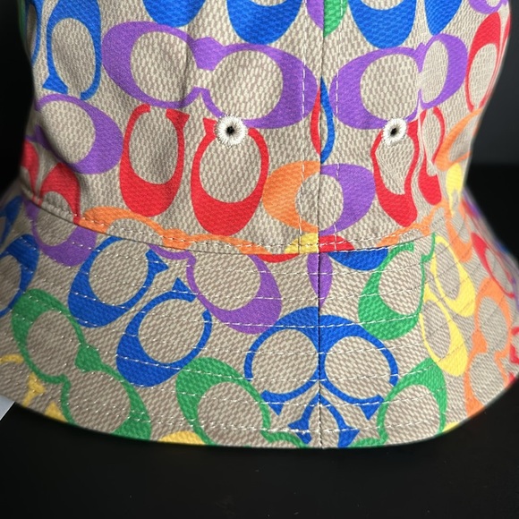 NWT Coach Rainbow Signature Bucket Hat Rainbow Cap main image 5